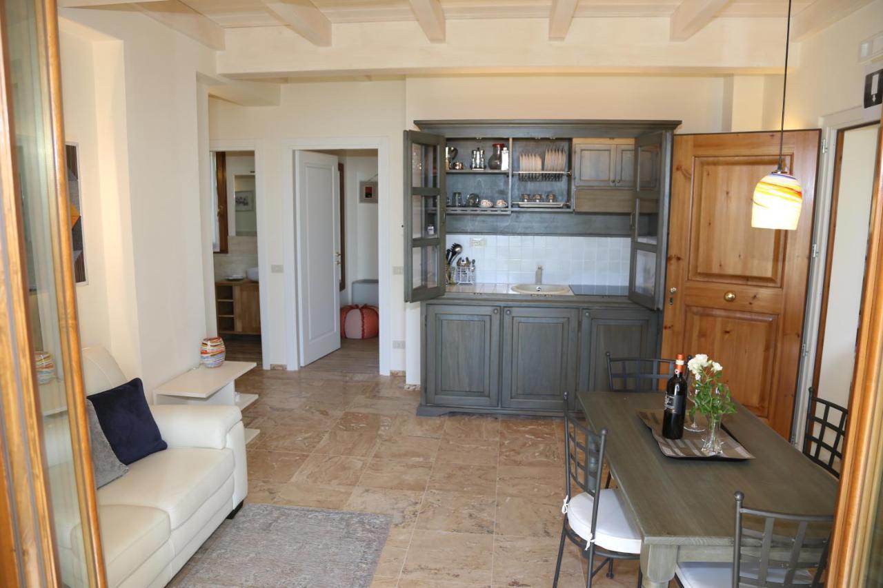 Casa Vacanze Squarcialupi Castellina in Chianti Exterior photo